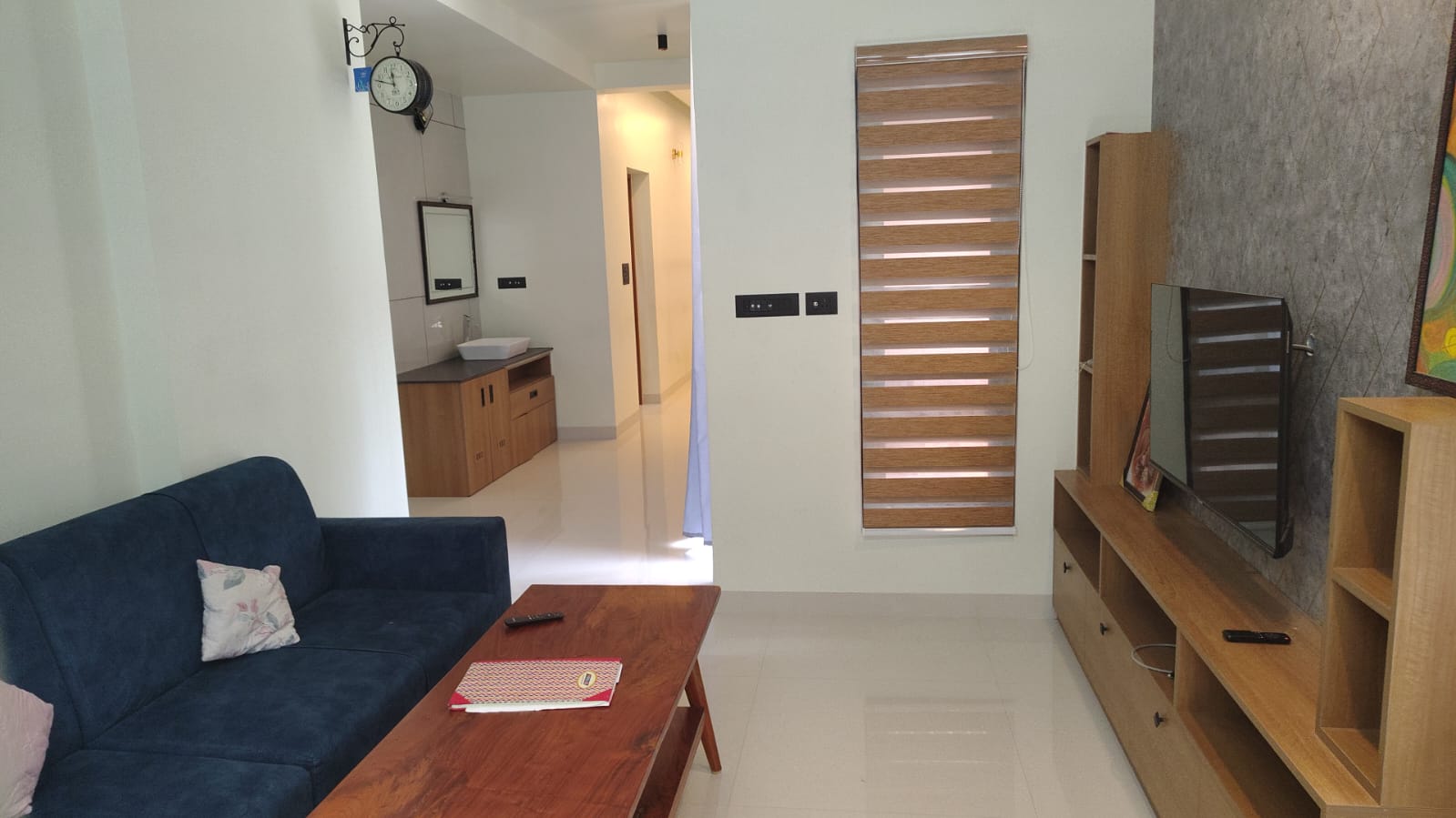 3 BHK — photo 13
