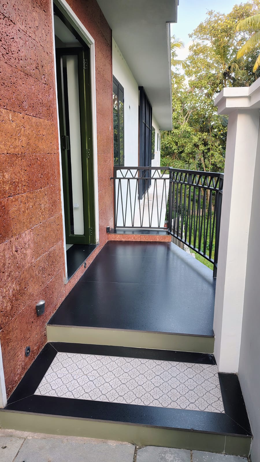 3 BHK — photo 15